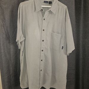 Patagonia Men's Light Gray Casual Button-Down Shirt